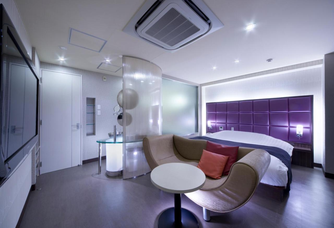 Hotel Glow Yokkaichi  Kültér fotó